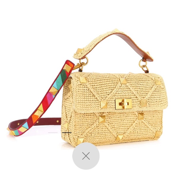 Valentino Raffia Large Roman Stud Shoulder Bag - Picture 3 of 16